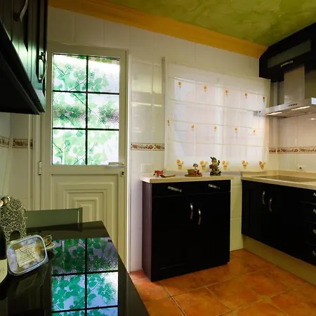 Barbara - Luxury, Oceanview, With Private Pool