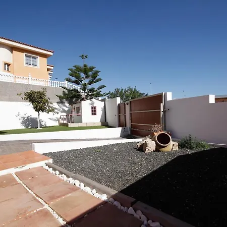 Barbara - Luxury, Oceanview, With Private Pool Villa *